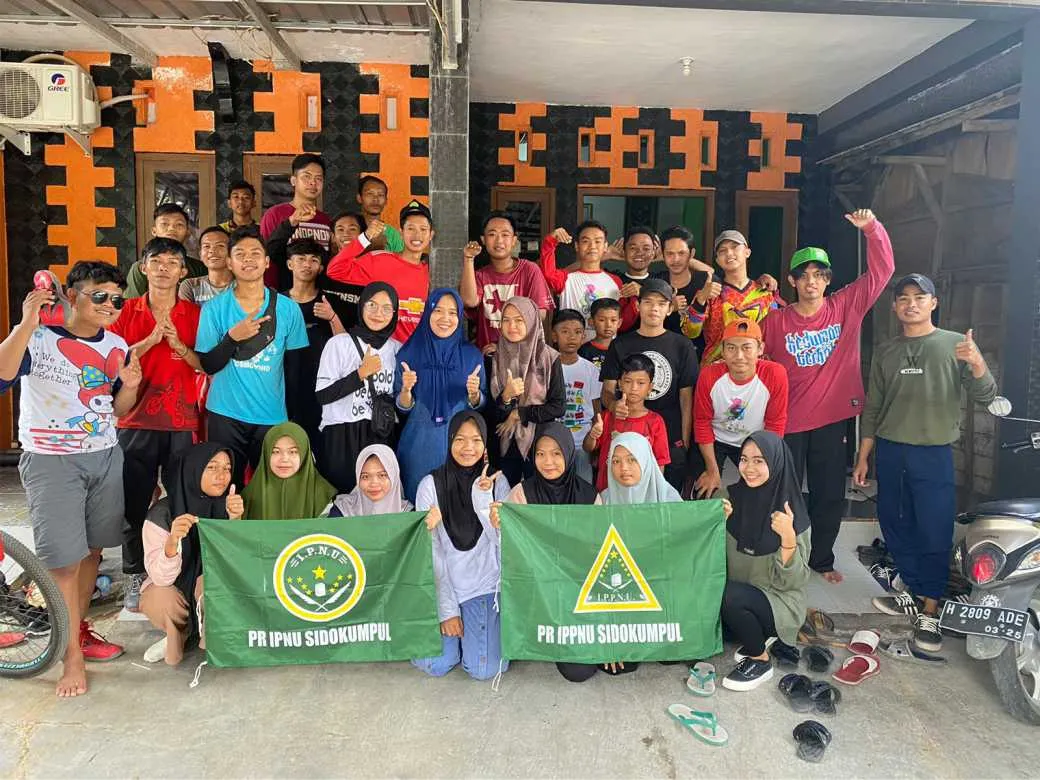 Jaga Kekompakan Organisasi, IPNU-IPPNU Ranting Sidokumpul Gelar Gowes Bareng