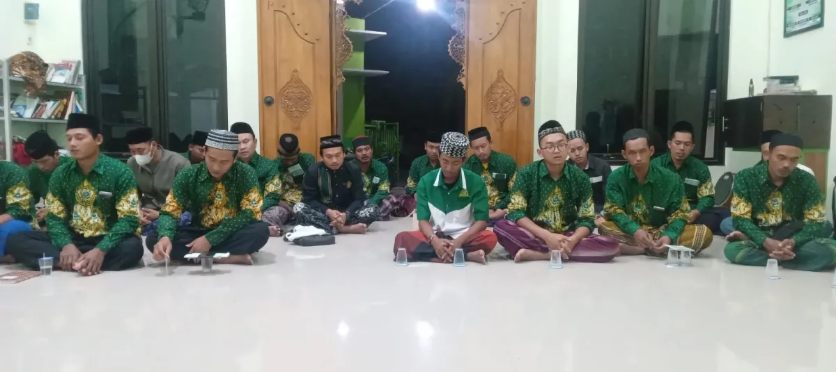 Ansor Ranting Wonorejo Karanganyar Rutinkan Bacaan Rotibul ‘Athos Setiap Ahad Legi