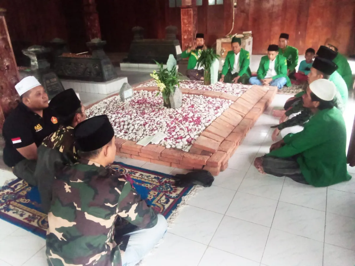 Kegiatan Ramadhan, Ketua : Kita Adakan Ziarah Makbaroh Muasis Dan Buka Bersama