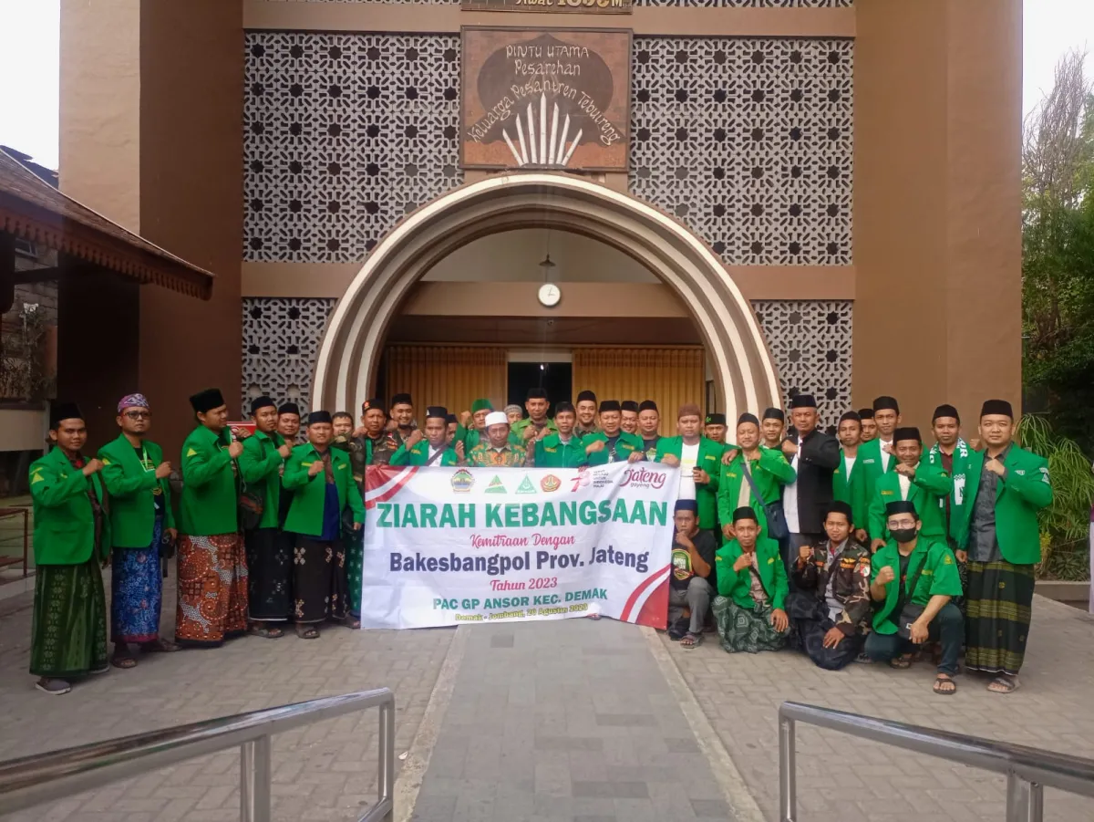 Peringati HUT RI Ke 78, PAC GP Ansor Demak Kota Gelar Ziarah Kebangsaan