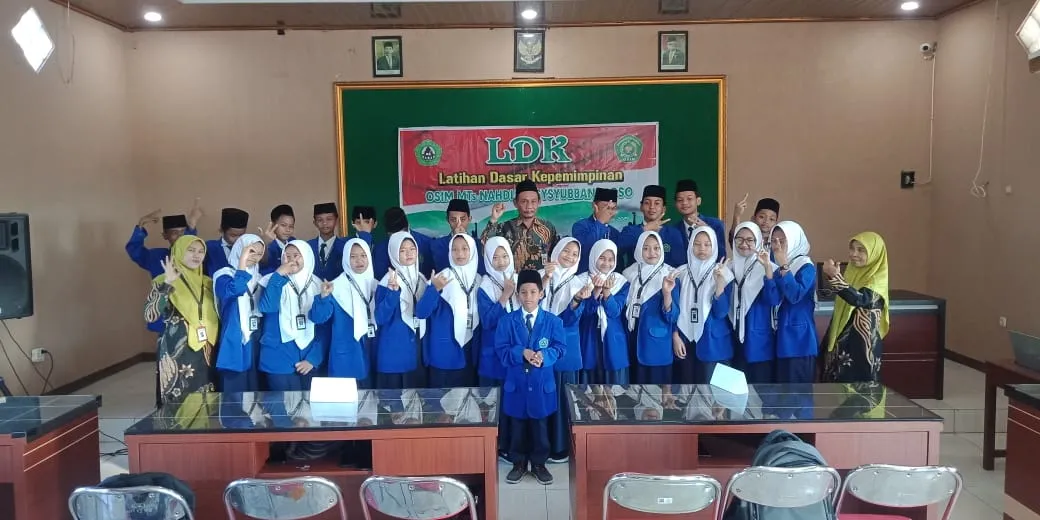 Tumbuhkan Jiwa Kepemimpinan, MTs Nahdlatusysyubban Ploso Gelar Latihan Dasar Kepemimpinan