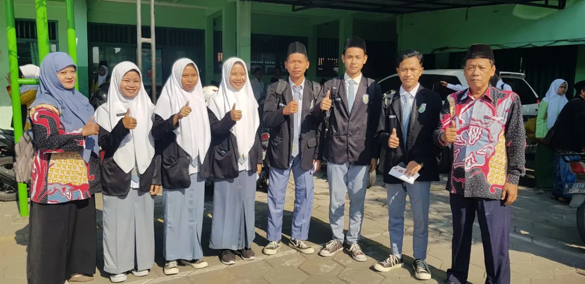 Peringatan HSN 2023, Siswa Terbaik MA Miftahussalam Raih Sejumlah Prestasi
