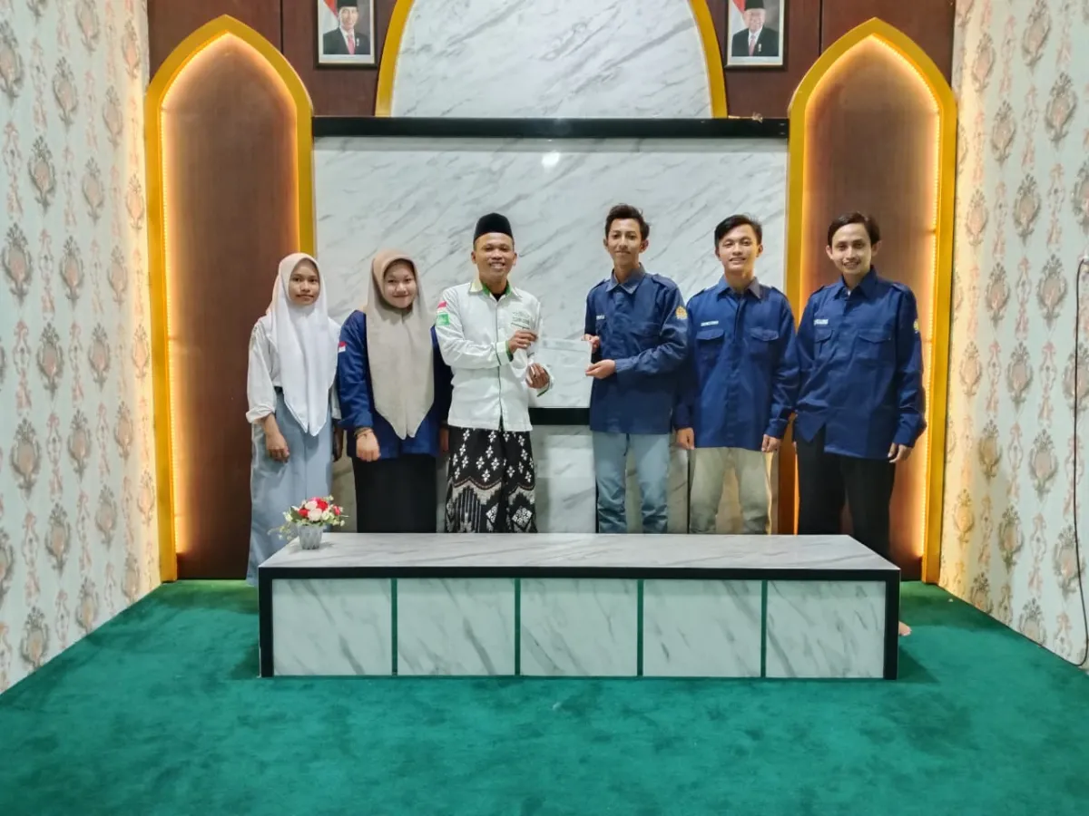 OSIS SMA Takhasus Al-Qur’an Bonang Galang Donasi Peduli P4lestina