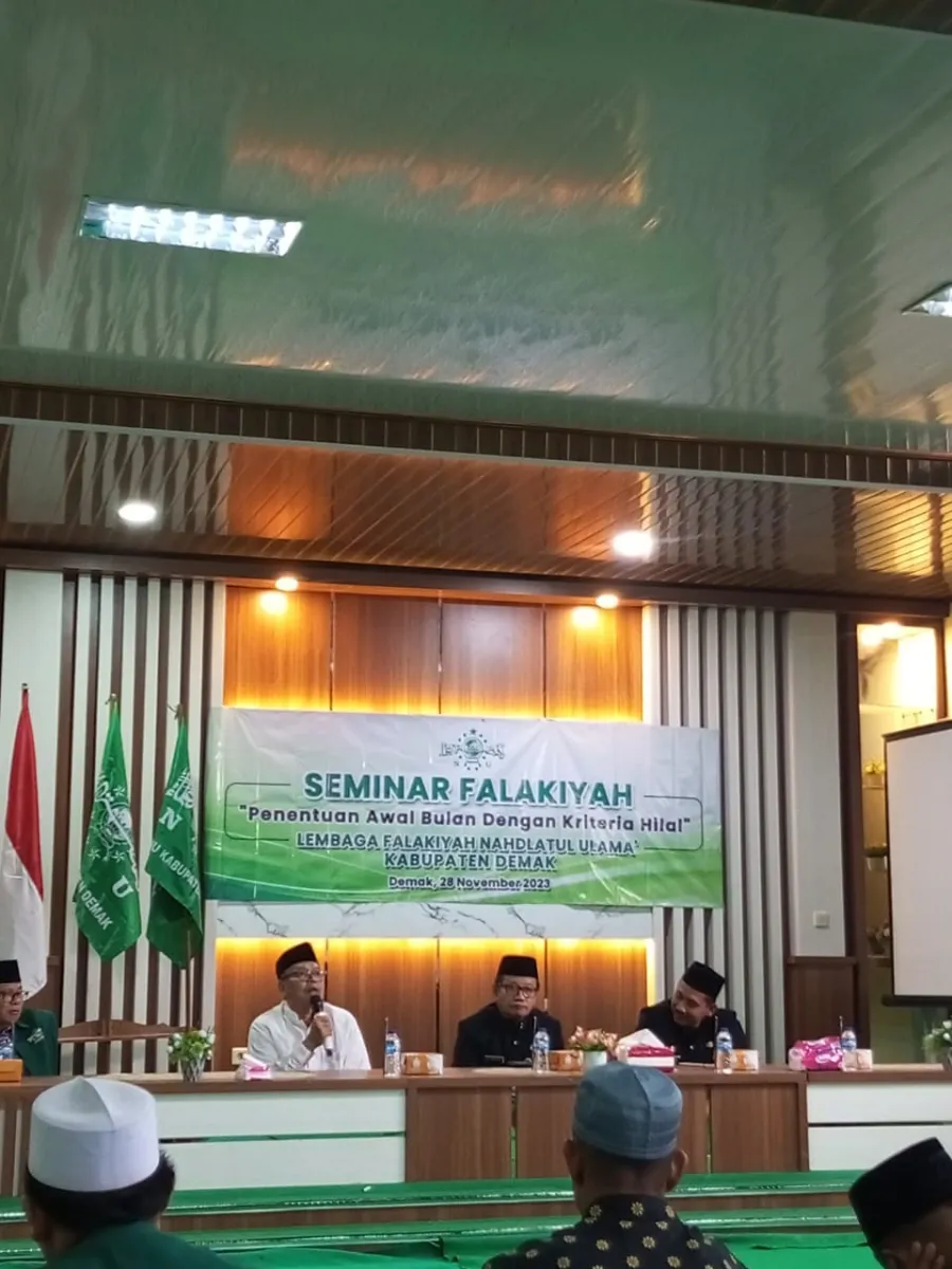 Penentuan Awal Bulan Dengan Hilal, PCNU Demak Gelar Seminar Falakiyah