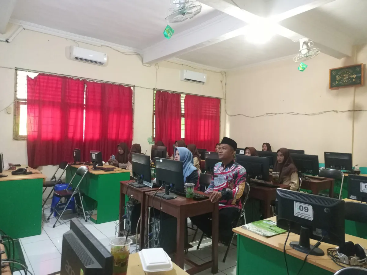 MA Miftahussalam Ikuti Webinar Nasional Mitigasi Bencana Longsor