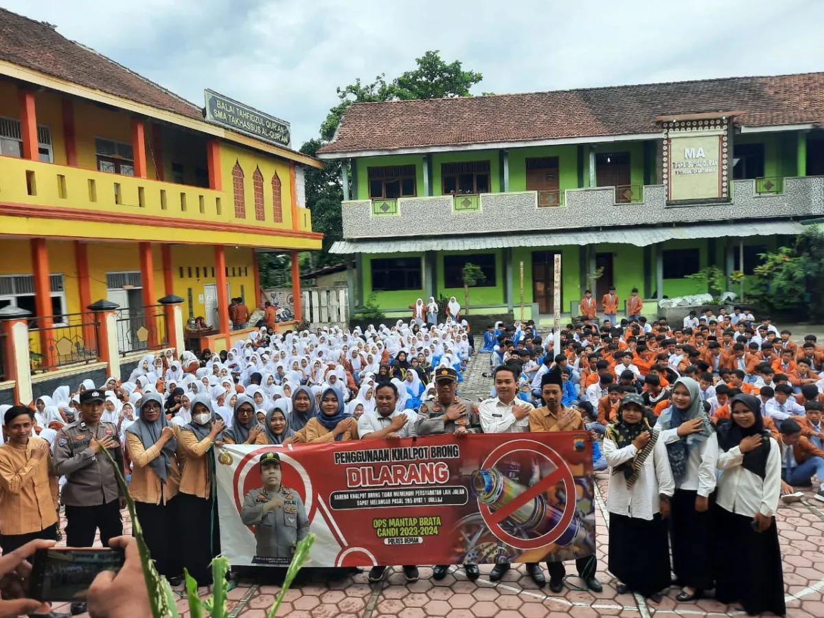 Knalpot Brong Bikin Resah, Polres Demak Edukasi Masyarakat dan Pelajar