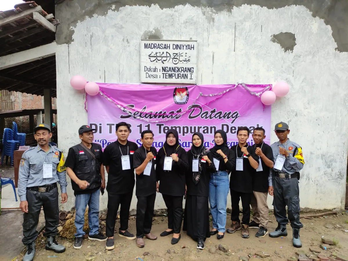 Pemilu 2024; KPPS Desa Tempuran Di dominasi Generasi Mileneal