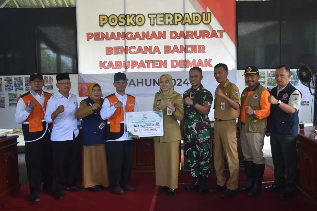 Bupati Demak Apresiasi Bantuan Peralatan Sekolah dari Salatiga