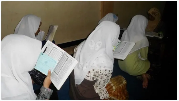 Ngabuburit Puasa dengan Tadarus Al-Qur'an