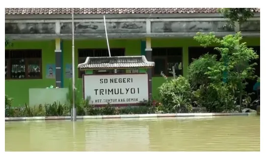 Ketua PWNU Jawa Tengah: Buku dan Peralatan Anak Sekolah Jadi Kebutuhan Mendesak