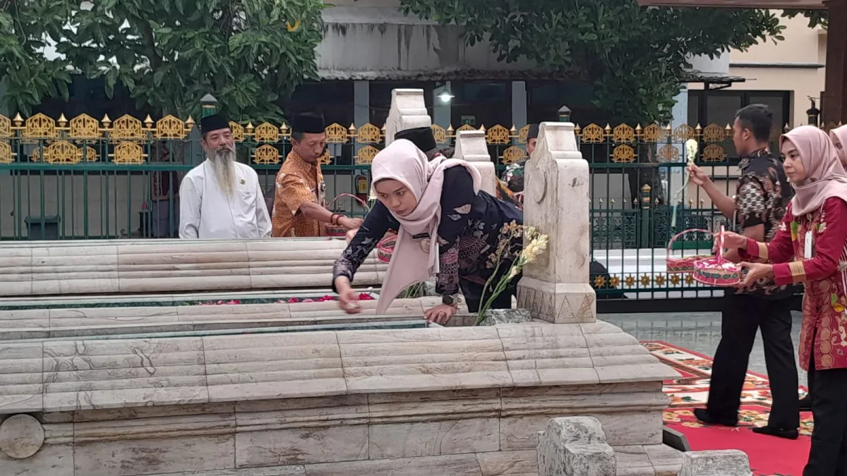Peringati HUT ke-521 Demak, Bupati dan rombongan Ziarah dimakam Sultan Fatah