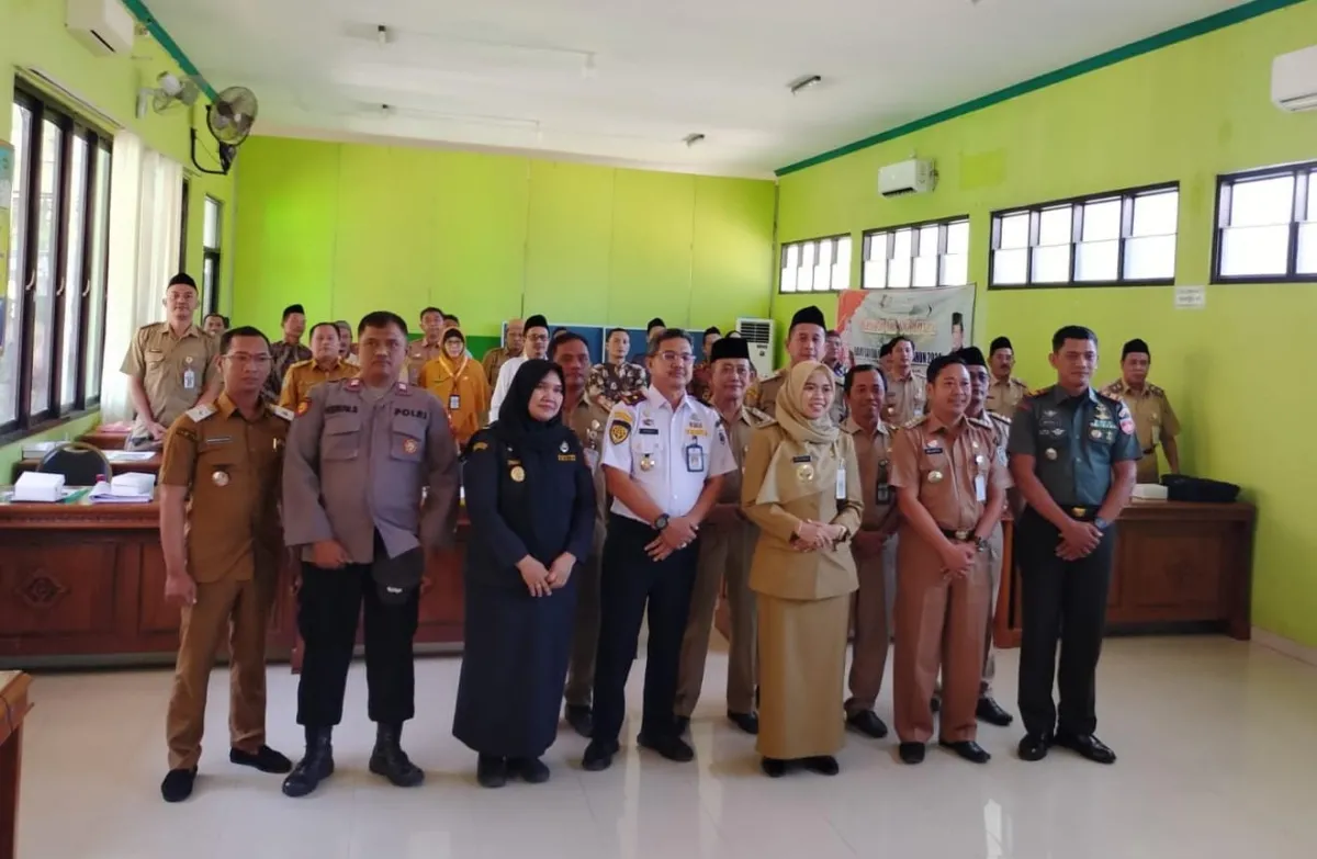 Sosialisasikan DBHCHT Di Kecamatan Wedung, Bupati: Gunakanlah Rokok Legal