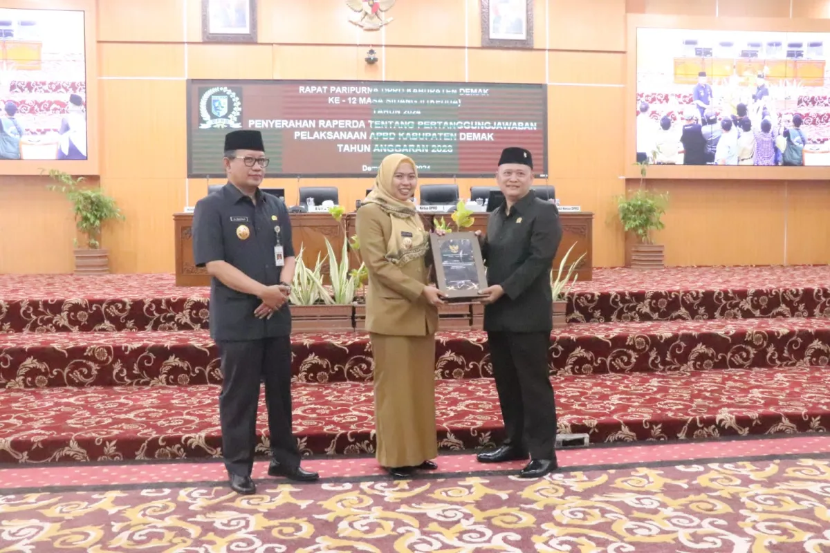 Demak Berprestasi: APBD 2023 Lampaui Target dengan Pengelolaan Efisien