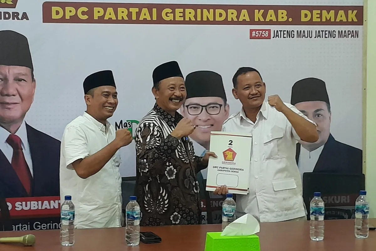 Eko Pringgo Laksito, Mantan Kadinsos Demak, Resmi Daftar Calon Wakil Bupati Melalui Gerindra