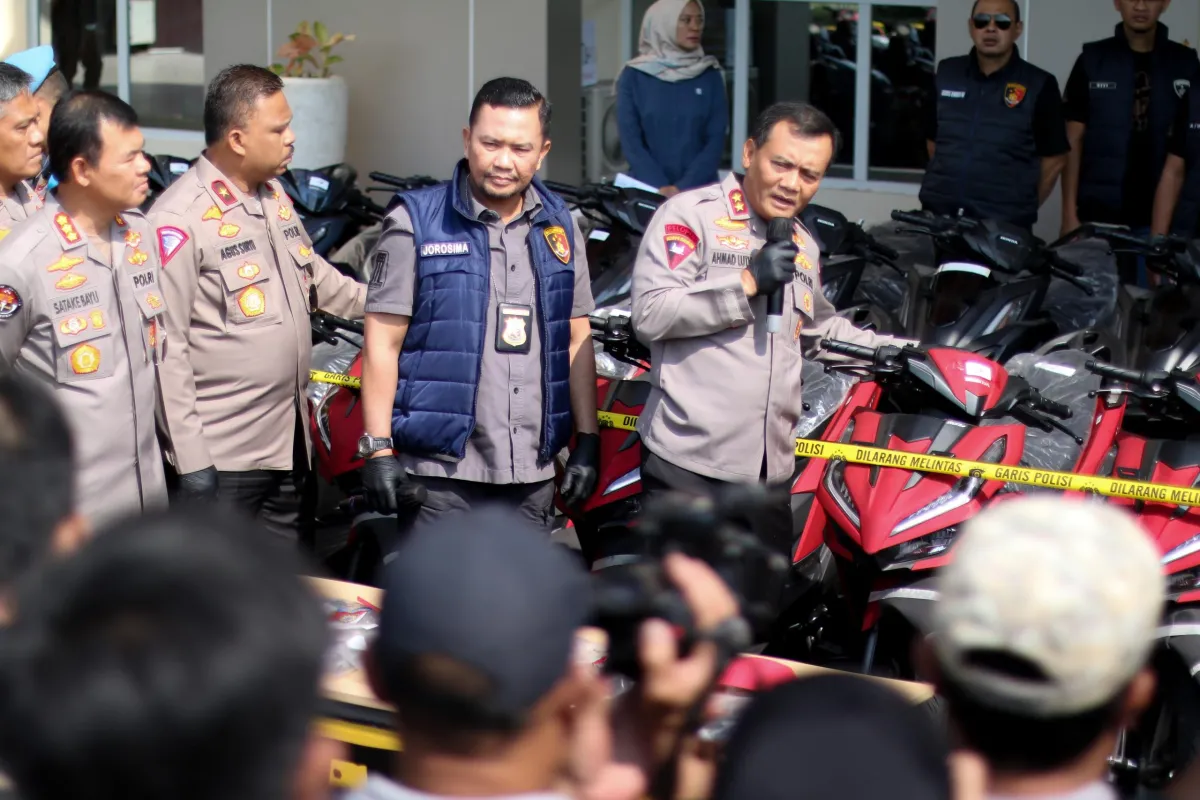 Semarang-Polda Jateng Ungkap Sindikat Penyelundupan Sepeda Motor Internasional
