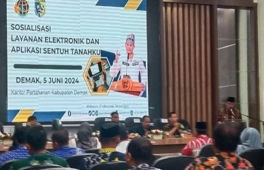 Pemkab Demak dan Kantor BPN Sosialisasikan Layanan Elektronik dan Aplikasi Sentuh Tanahku