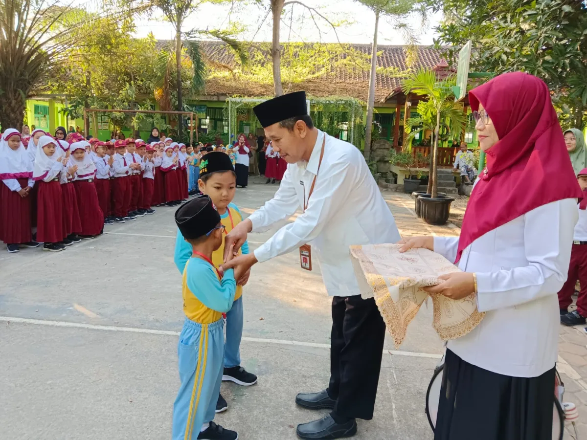 Sambut Tahun Ajaran Baru, MIN 2 Demak Gelar MATSAMA Berkesan Dan Bermakna