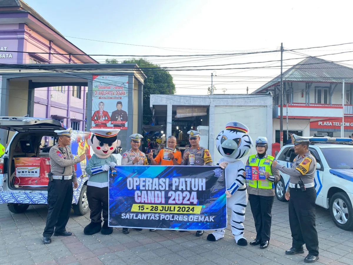 Kampanye Operasi Patuh Candi 2024 di CFD Demak: Membangun Kesadaran Berlalu Lintas untuk Indonesia Emas