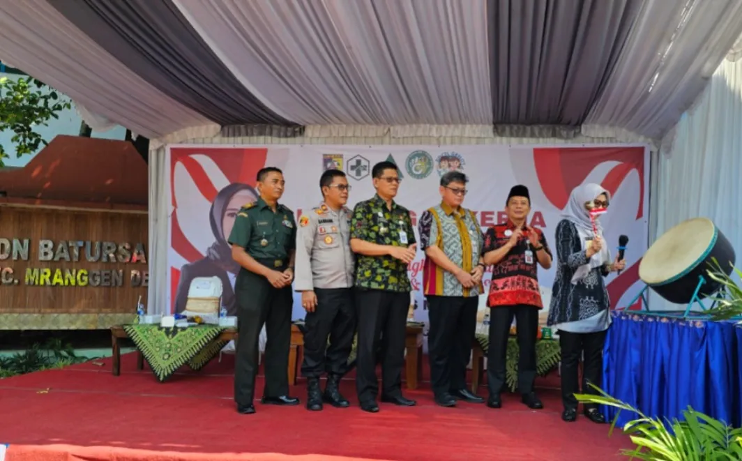 Bupati Demak Launching UKS-M ILP dan BOCIL GEMOY