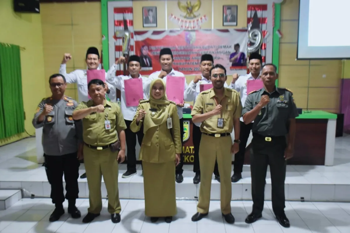 BPD Tempuran Terima SK Perpanjangan Jabatan dari Bupati Demak