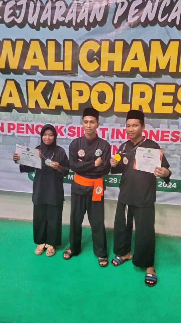 Diajang Pencak Silat Piala Kapolres Demak Tahun 2024, Siswa MANU Raih Medali Emas Dan Perak