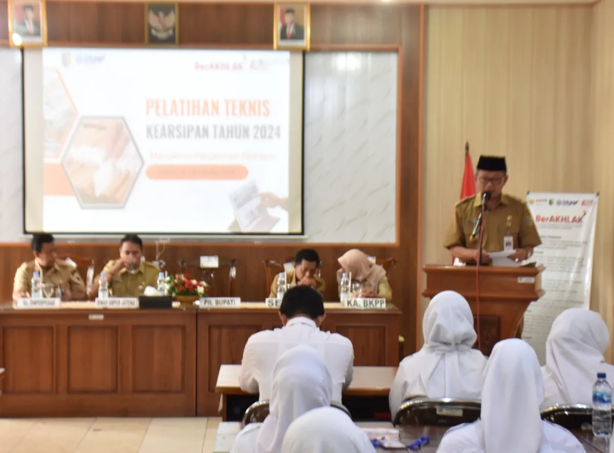 Plt Bupati Demak Buka Pelatihan Teknis Kearsipan Bagi ASN Tahun 2024
