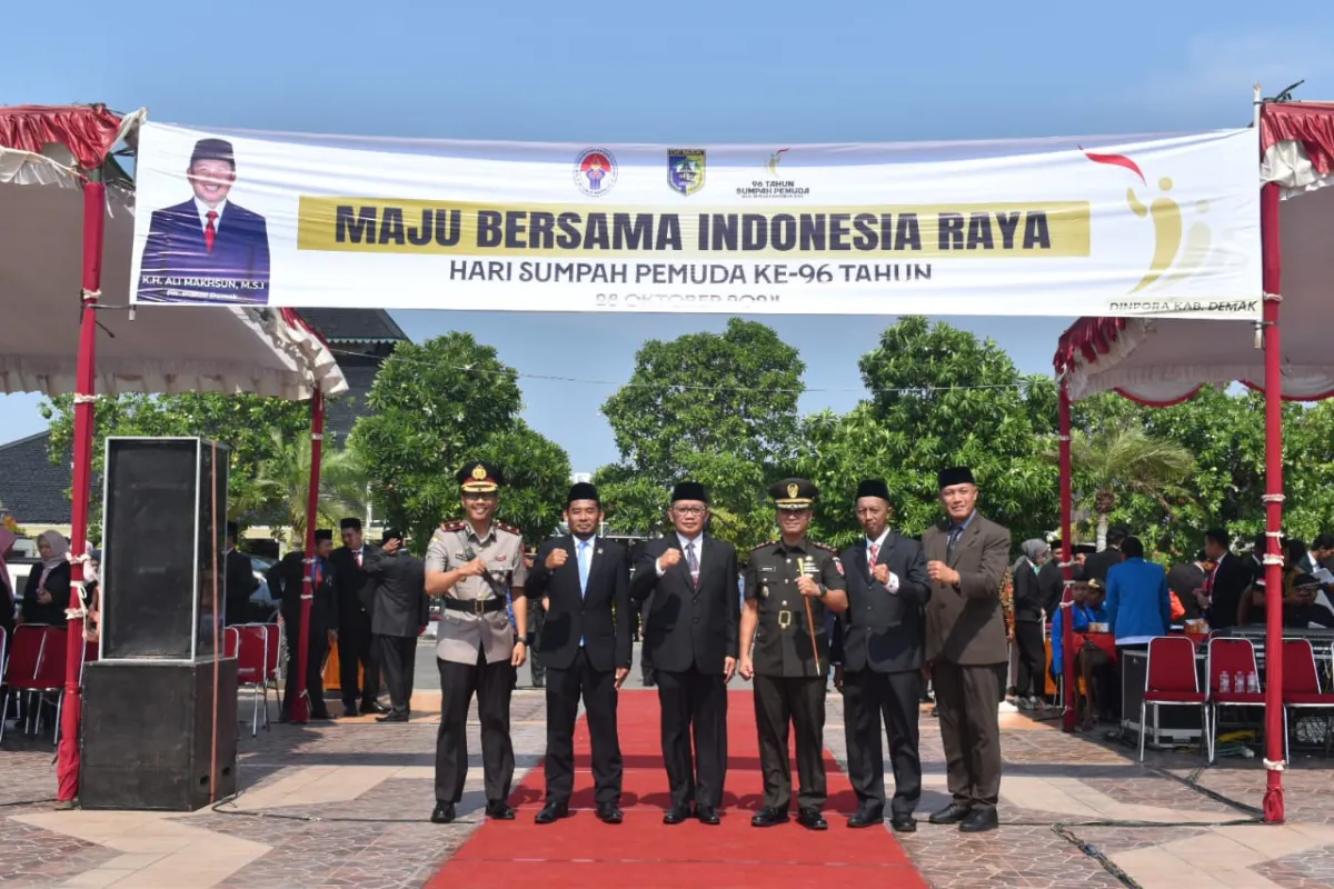 Upacara Sumpah Pemuda 2024 di Demak: Menpora Tekankan Pentingnya Kreativitas dan Inovasi Pemuda