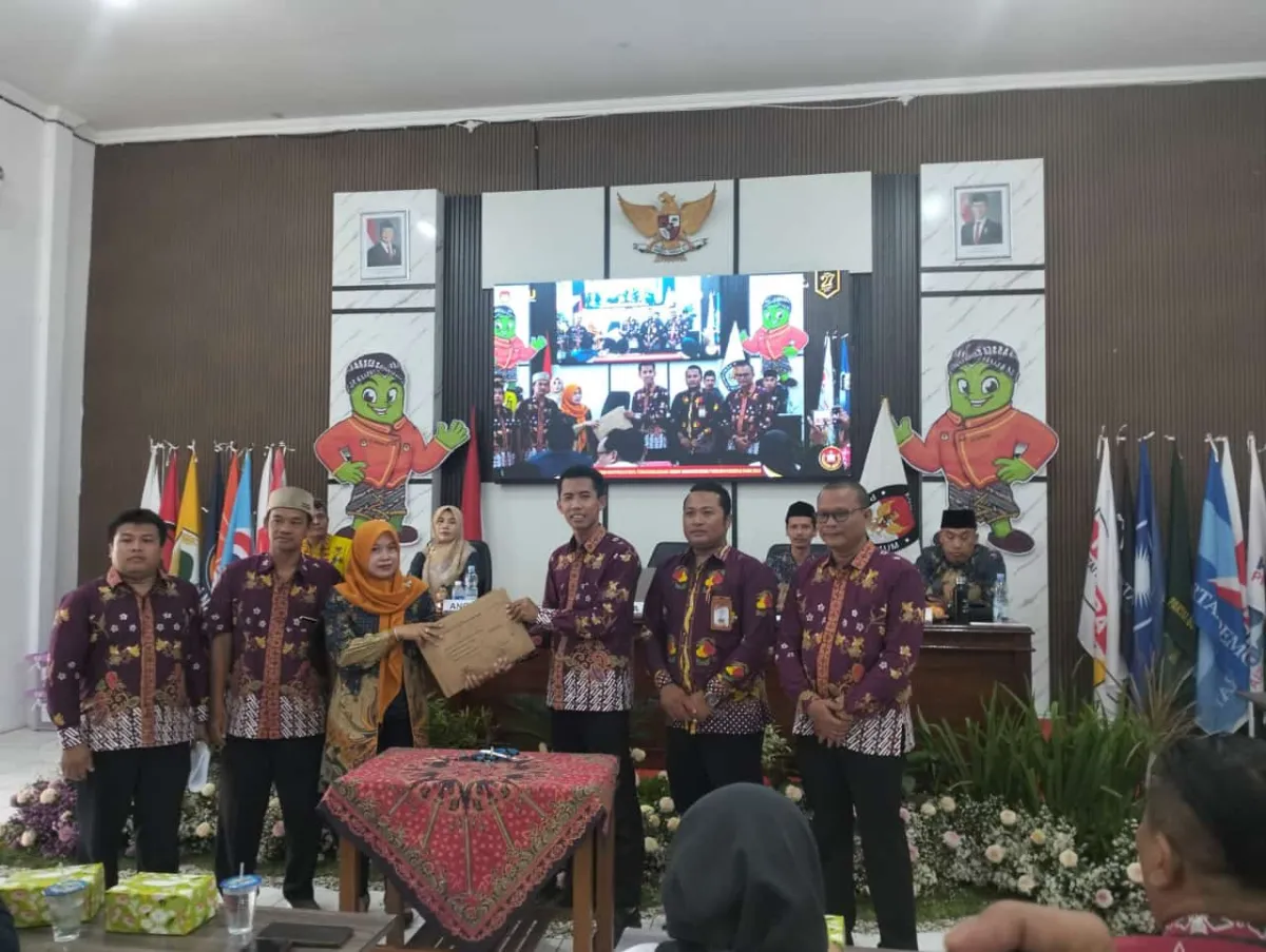 KPU Demak Selesaikan Rekapitulasi Suara Pilgub dan Pilbup 2024: Partisipasi Pemilih Capai 74,37%
