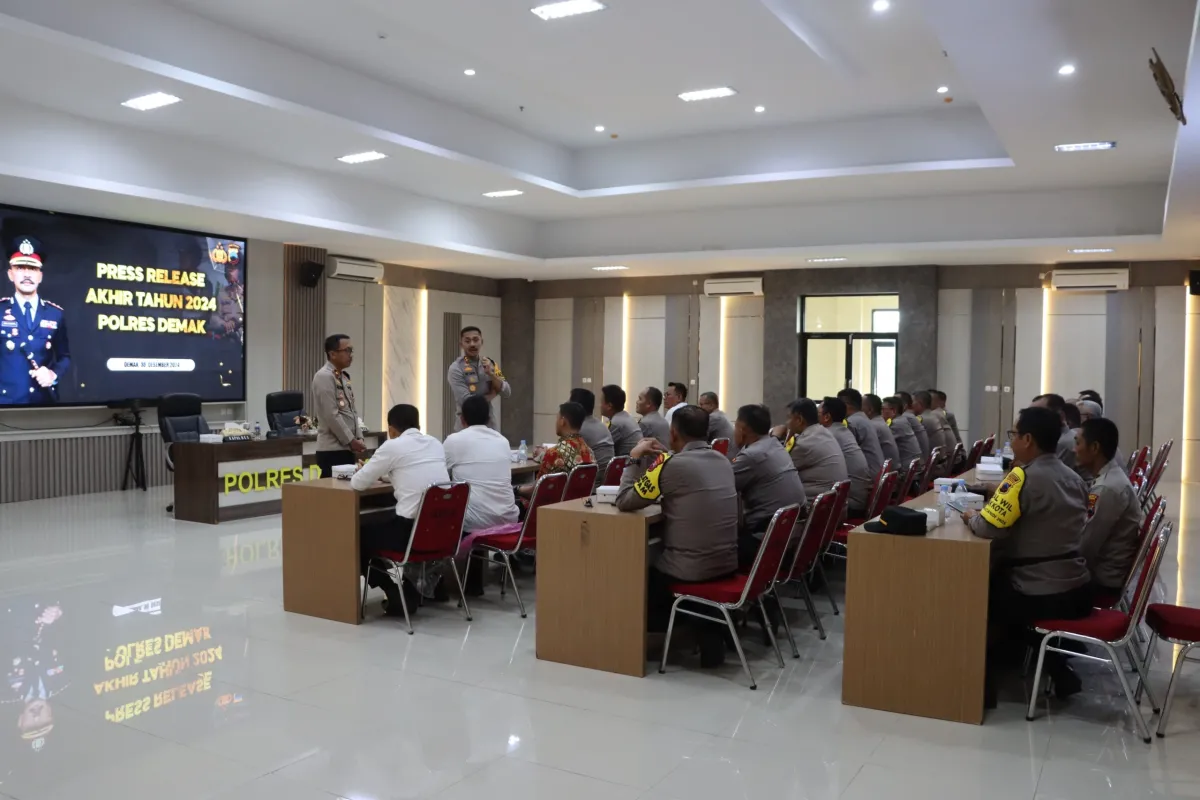 Polres Demak Rilis Akhir Tahun 2024: Kriminalitas Menurun, Penanganan Kasus Meningkat