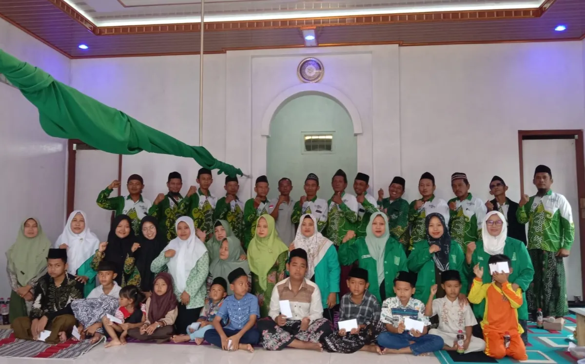 Gelar Yaumul Ijtima’, NU Ranting Bogorame Mijen Santuni Anak Yatim