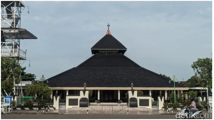 Sejarah Berdirinya Kerajaan Demak Bintoro, Nama Raja Yang Berkuasa dan Patih Beserta Panglima Perangnya