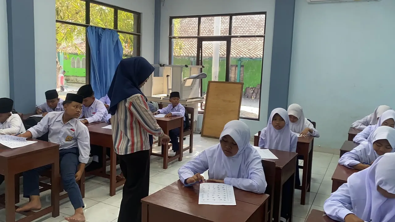 Telusuri Bakat Minat Murid Baru, SMP Assujuudiyyah Demak Gelar Tes Diagnostik