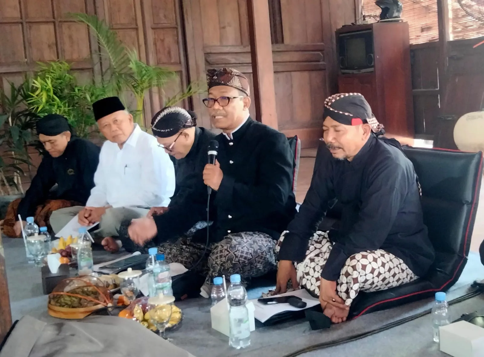 Ketua MPSD, Akhmad Nur Qosim; Historiografi Kolonial Harus Dievaluasi