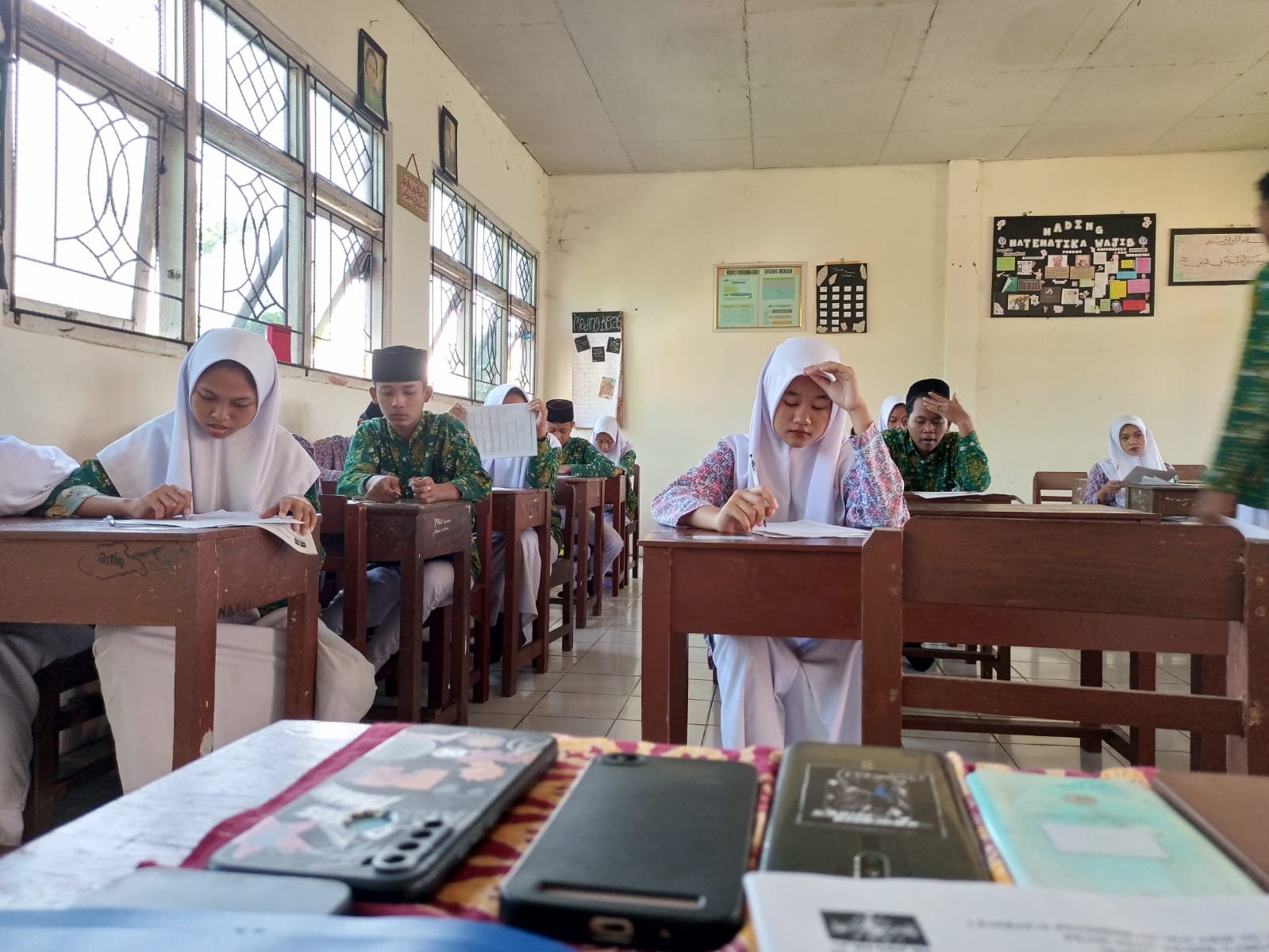 Murid MA Miftahussalam Ikuti Penilaian Akhir Tahun