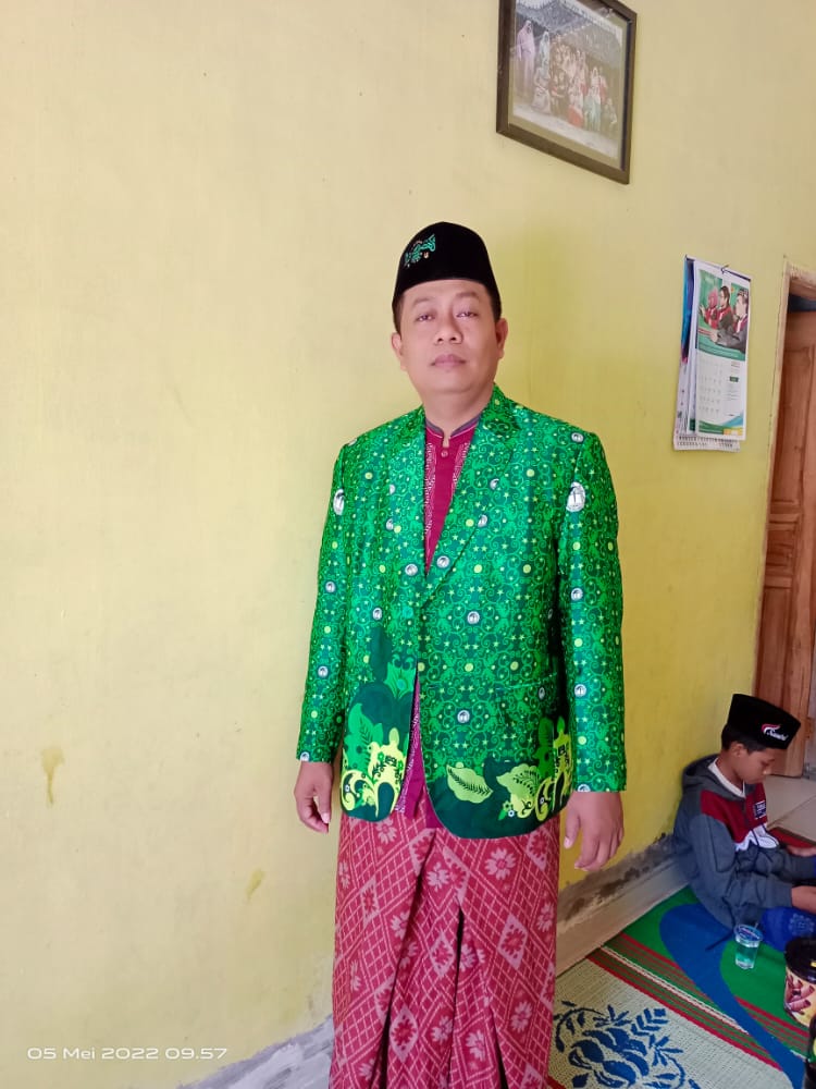 PERGUNU Demak Menghimbau Agar Satuan Pendidikan Tidak Menggkoordinir Pembelian Seragam Sekolah