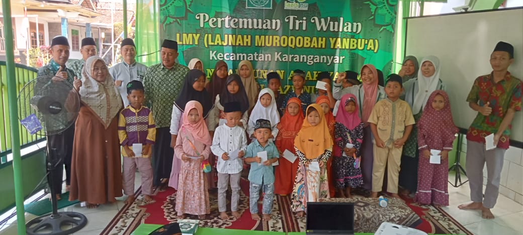 Lazisnu Karanganyar Kerjasama dengan Lajnah Muroqobah Yanbu’a Gelar Santunan