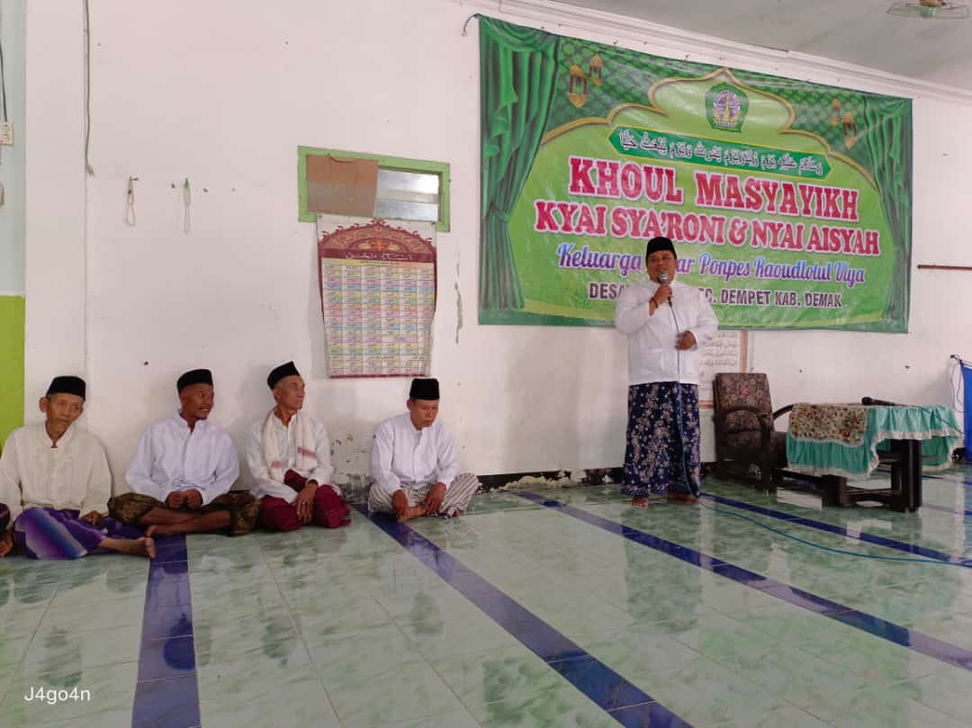 Haul Ke-38, Mengenang Sejarah Singkat Masyayikh Kyai Sya'roni dan Nyai Aisyah