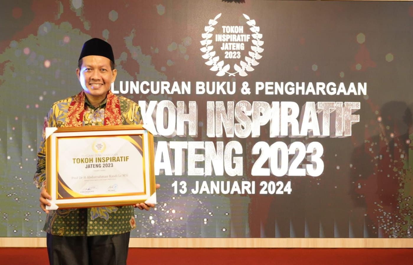 Rektor IAIN Kudus Raih Gelar Tokoh Inspiratif Jateng 2023, Ini Rahasianya