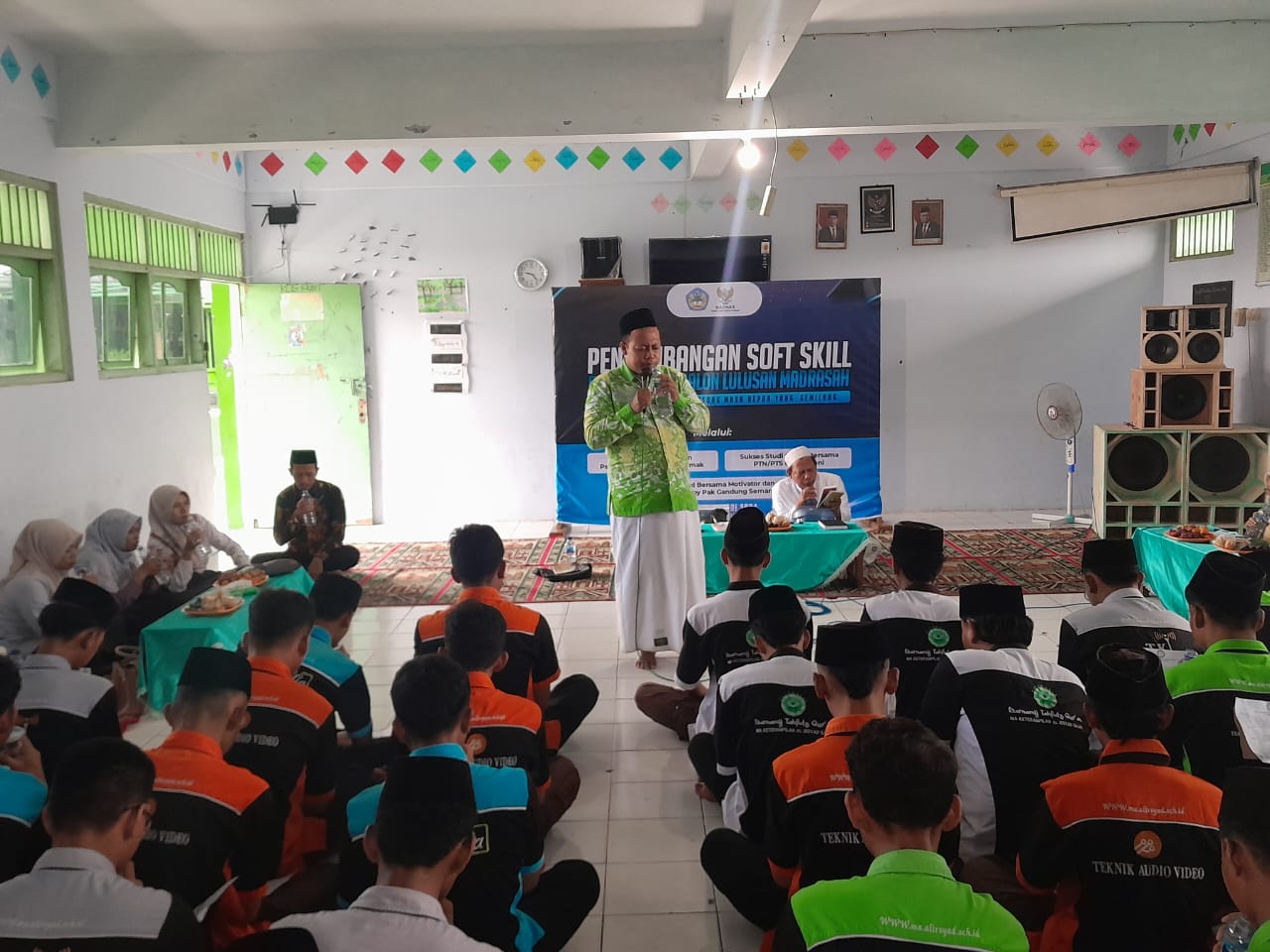 Kelas XII MA Al Irsyad Gajah Ikuti Penguatan Motivasi dan Psikologi bersama Jam'iyyah Ruqyah Aswaja Demak