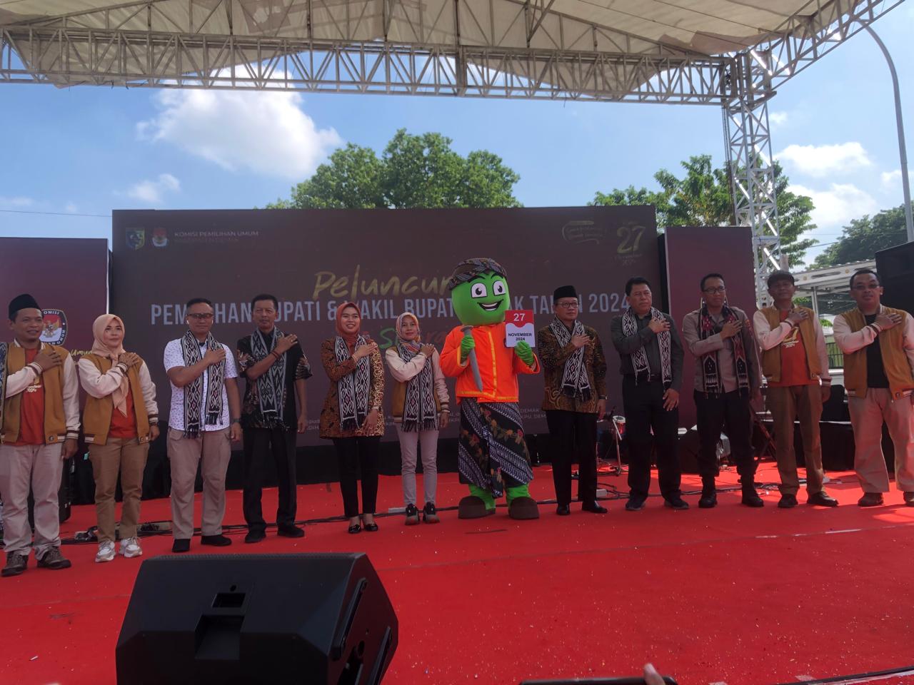 Demak Bersiap untuk Pilkada 2024 dengan Konser Histeria dan Maskot 'Brayo'