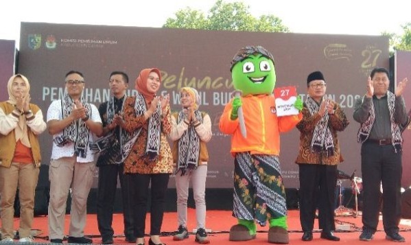 Hadiri Peluncuran Maskot Pilkada 2024, Bupati Demak Ajak Masyarakat Membangun Demak Lebih Baik