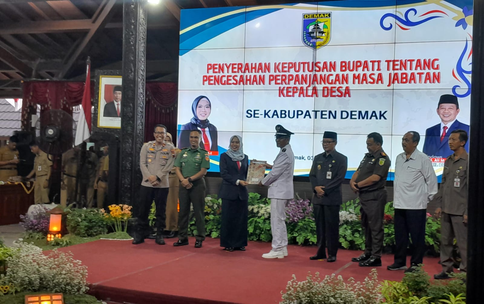 Bupati Demak Serahkan Keputusan Perpanjangan Masa Jabatan Kepala Desa