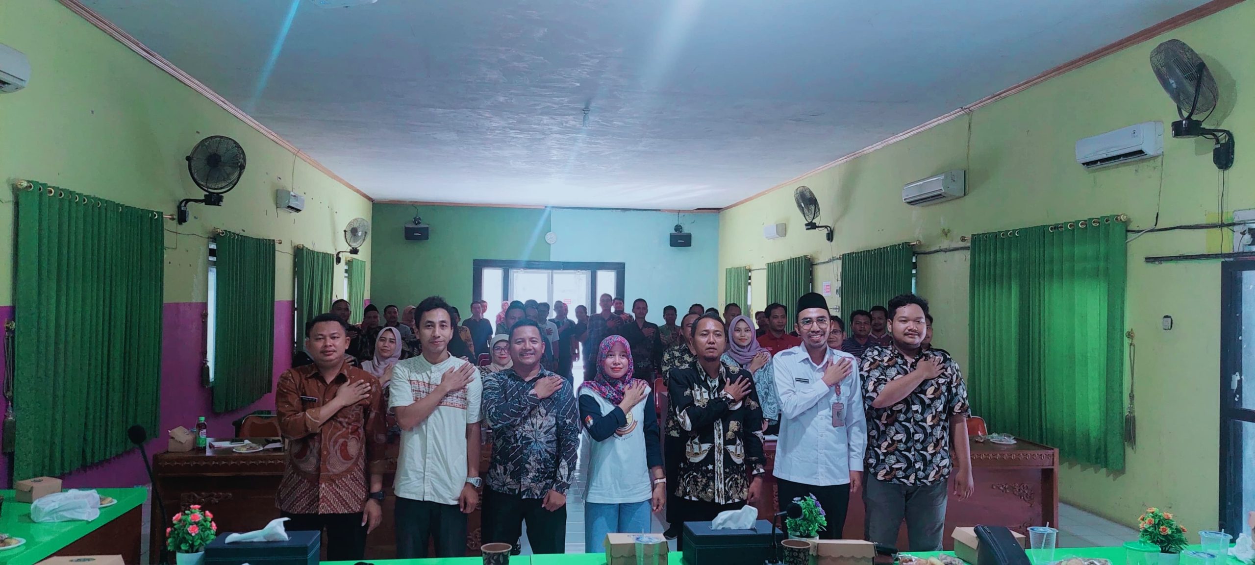 Orientasi Tugas PPS  Sekecamatan Demak, Ketua KPU Demak Himbau Badan Adhoc Harus Bekerja Secara Kolegial