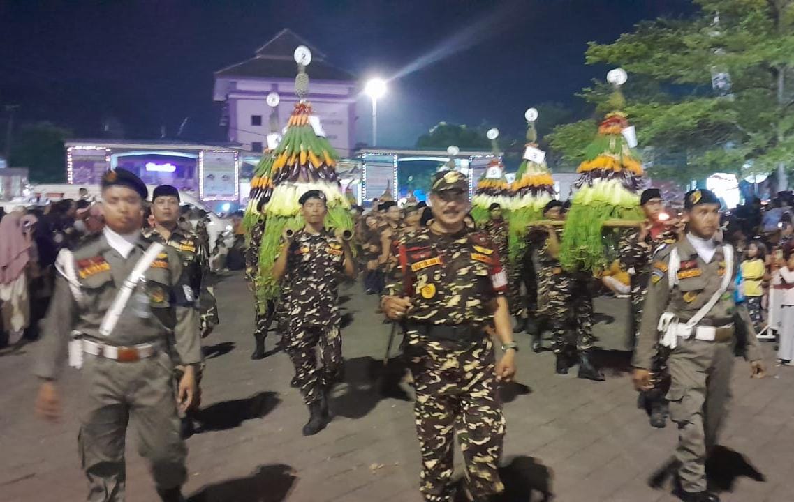 Grebeg Besar Demak: Tumpeng Songo dan 90 Gunungan Meriahkan Kabupaten Demak
