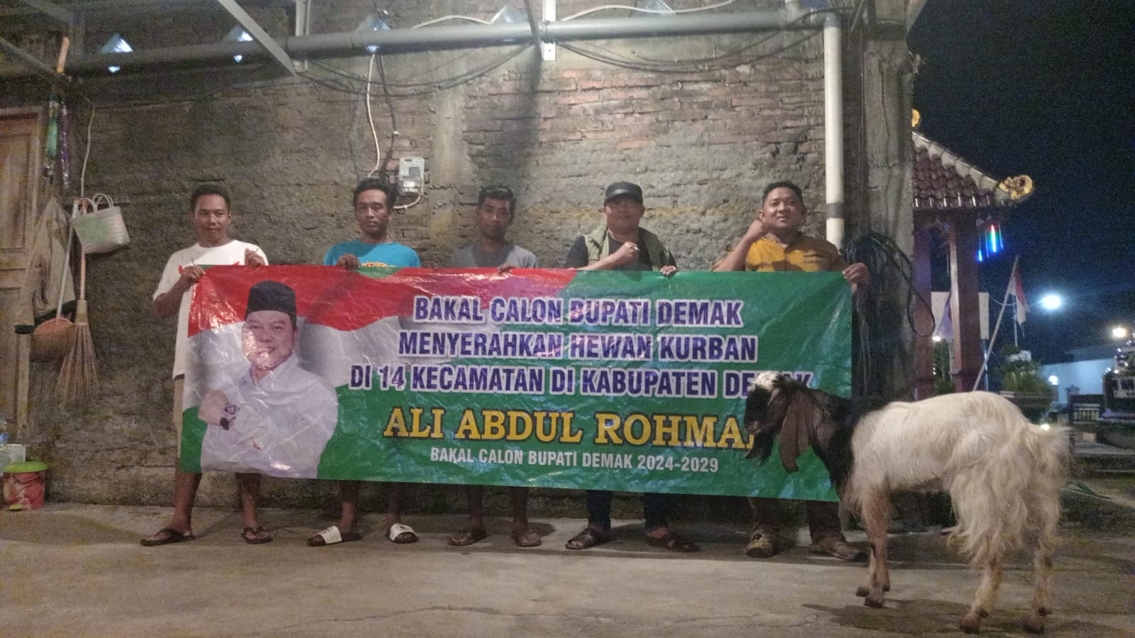 Bakal Calon Bupati Demak Ali Abdul Rohman Meriahkan Idul Adha dengan Kurban di 14 Kecamatan