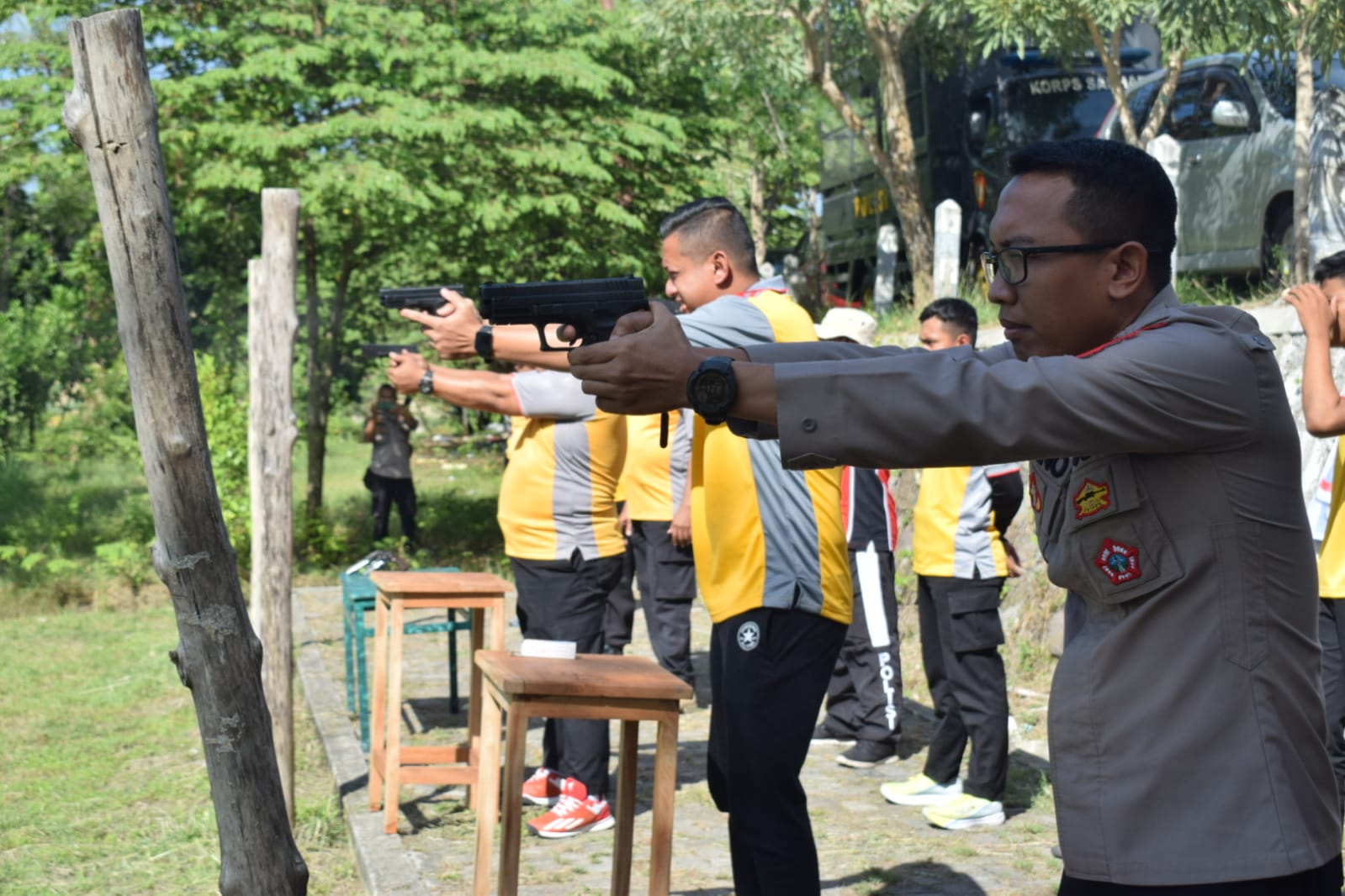 Jelang Pilkada Serentak, Polres Demak Giatkan Latihan Menembak