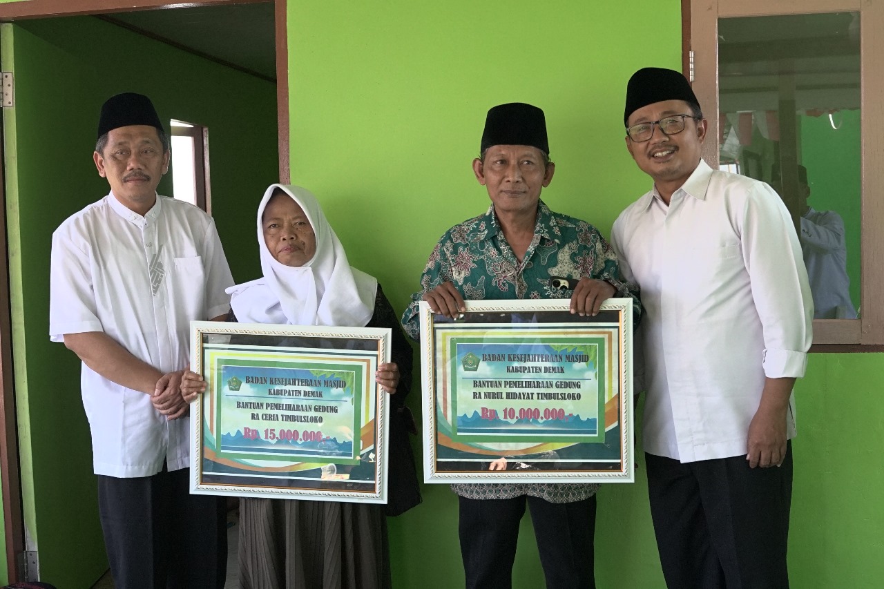 Kemenag Demak Ajak Warga Timbilsloko Merdeka dengan Literasi melalui Rumah Baca Apung