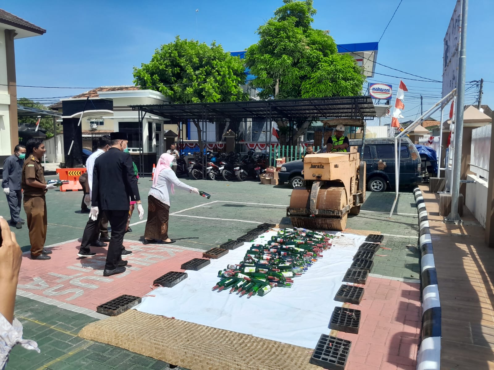 Kejari Demak Musnahkan Barang Bukti dari 79 Kasus, Termasuk Narkoba dan Uang Palsu