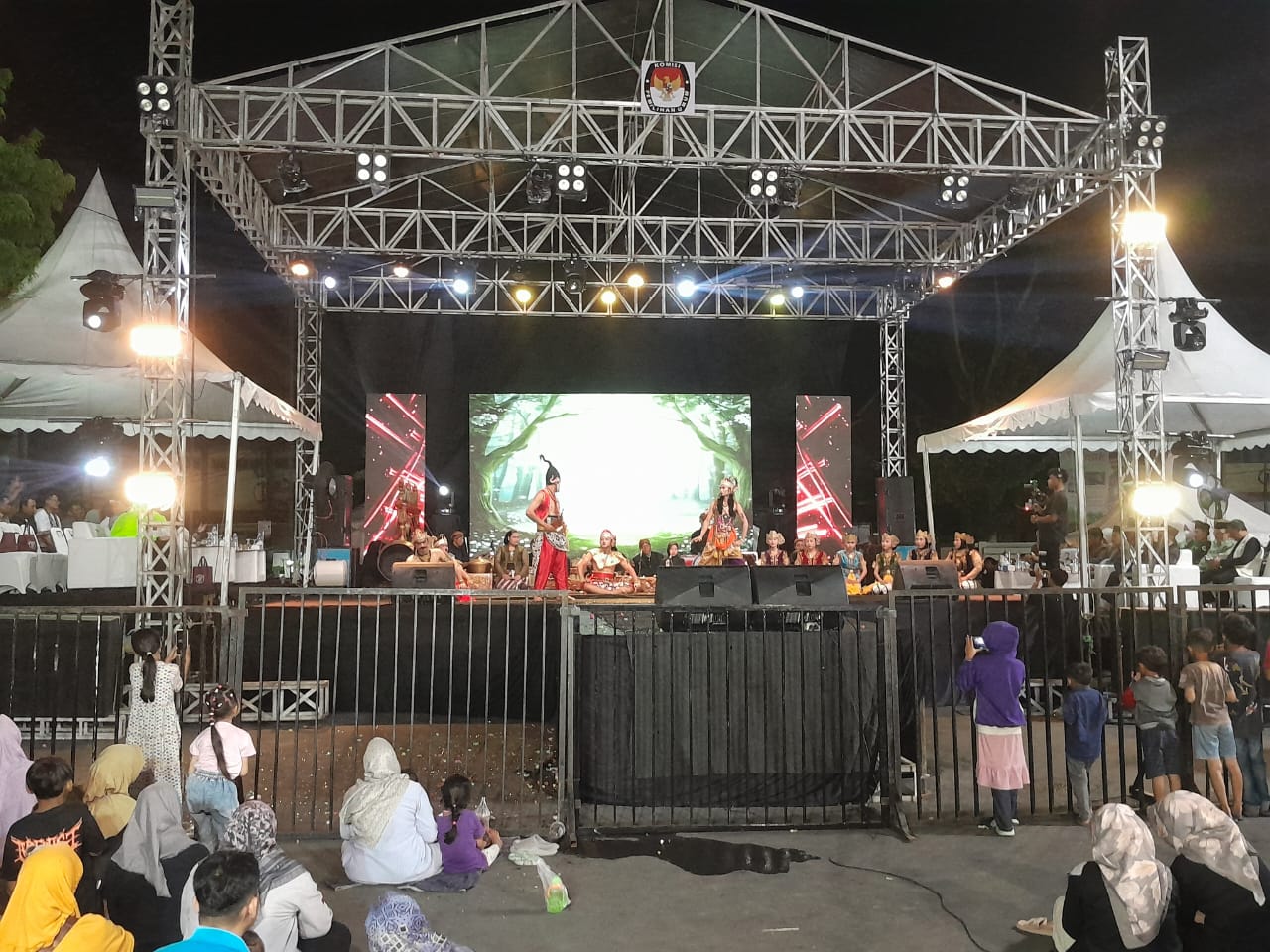 Sosialisasi Pilkada Damai: KPU Demak Angkat Budaya Lokal dalam Pesta Rakyat