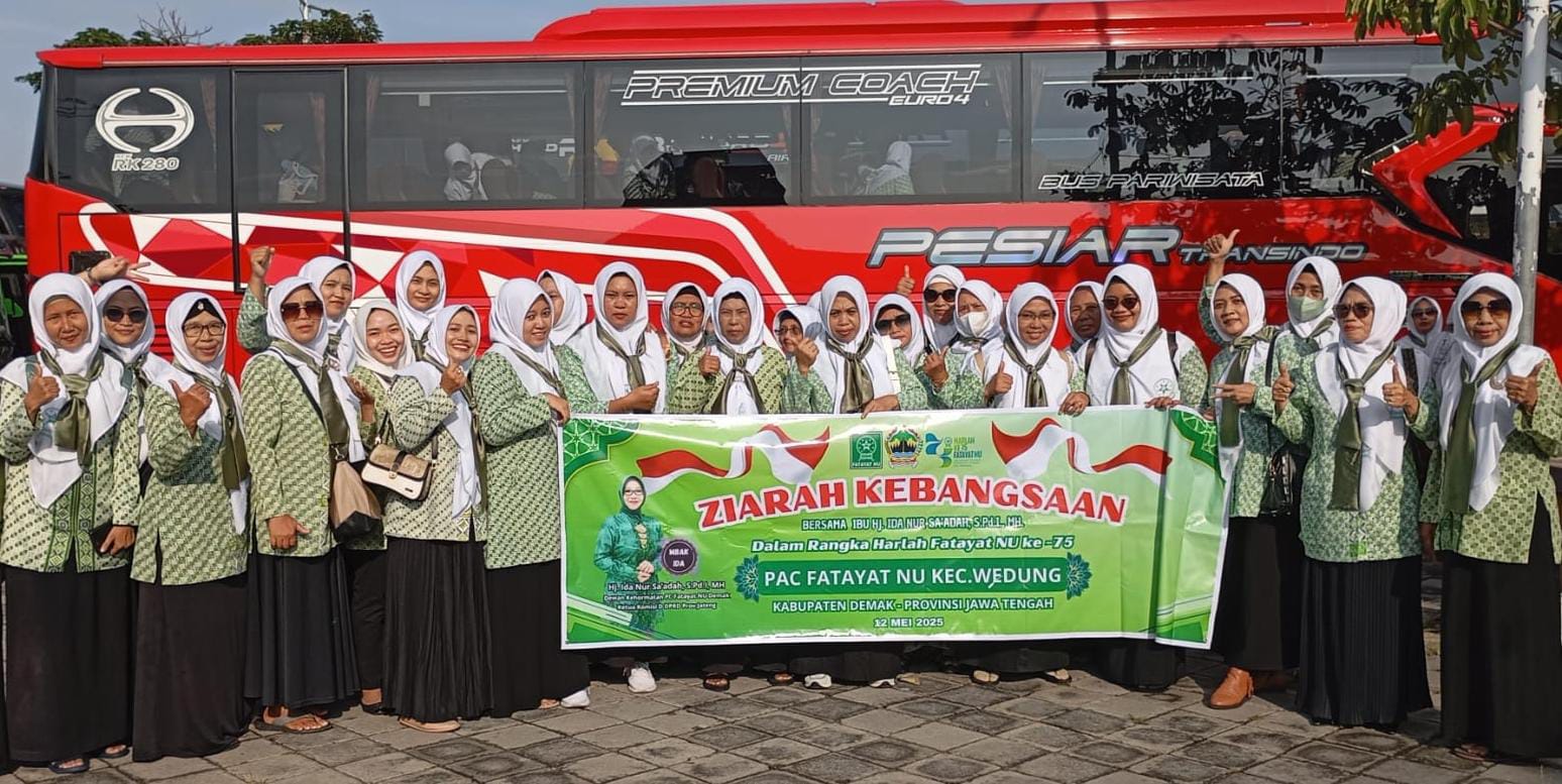 Kader Fatayat NU Wedung Ikuti Ziarah Kebangsaan di Jawa Timur